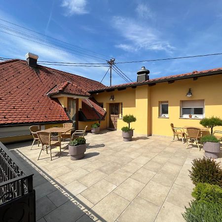 Penzion Repansek Radomlje Exteriör bild
