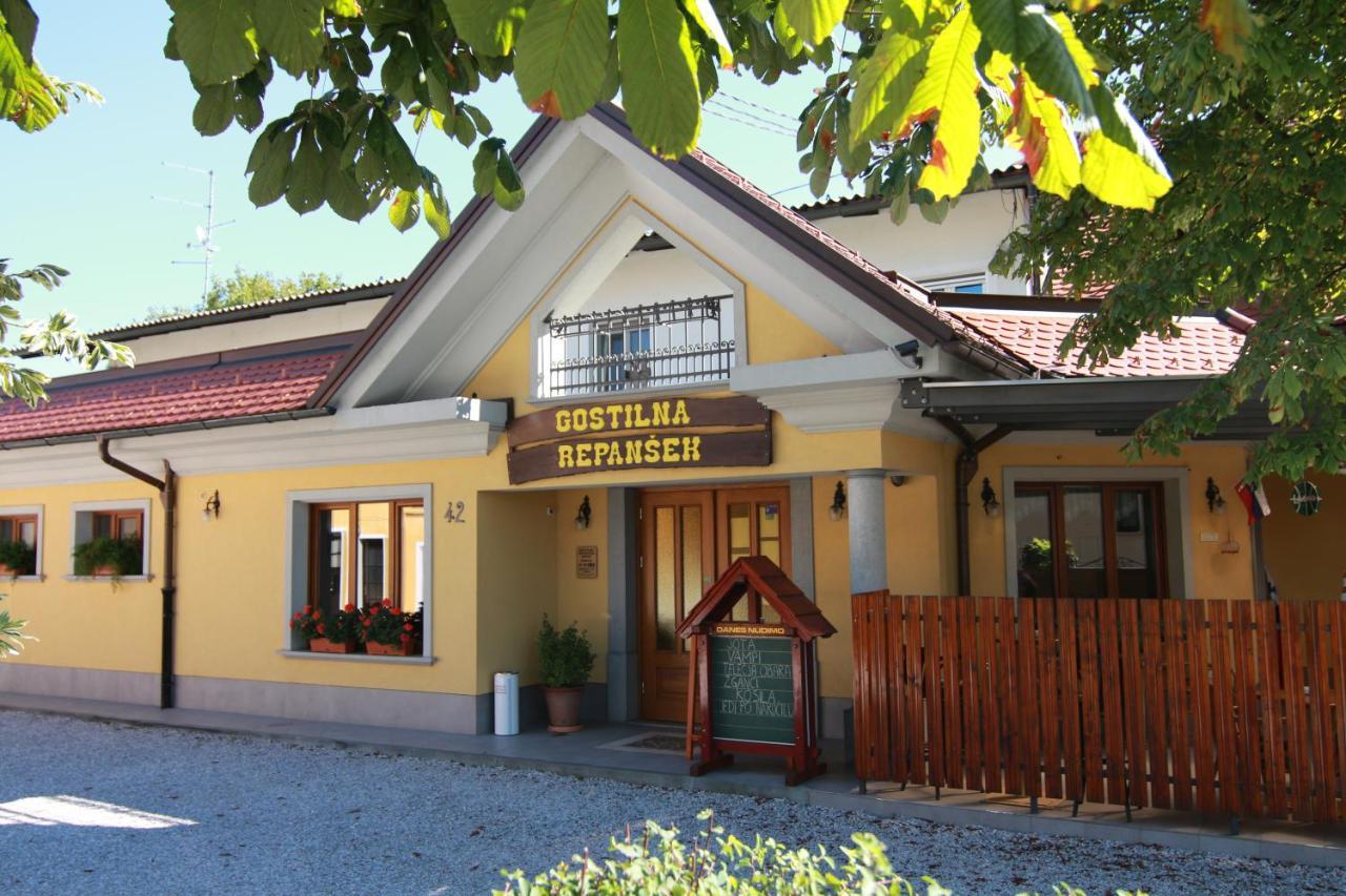 Penzion Repansek Radomlje Exteriör bild